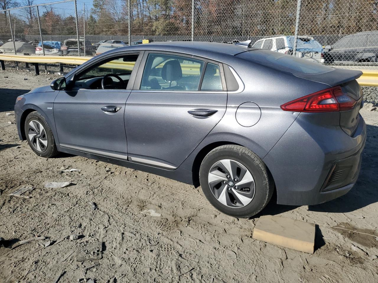 2018 Hyundai Ioniq Sel VIN: KMHC75LCXJU097015 Lot: 79868594