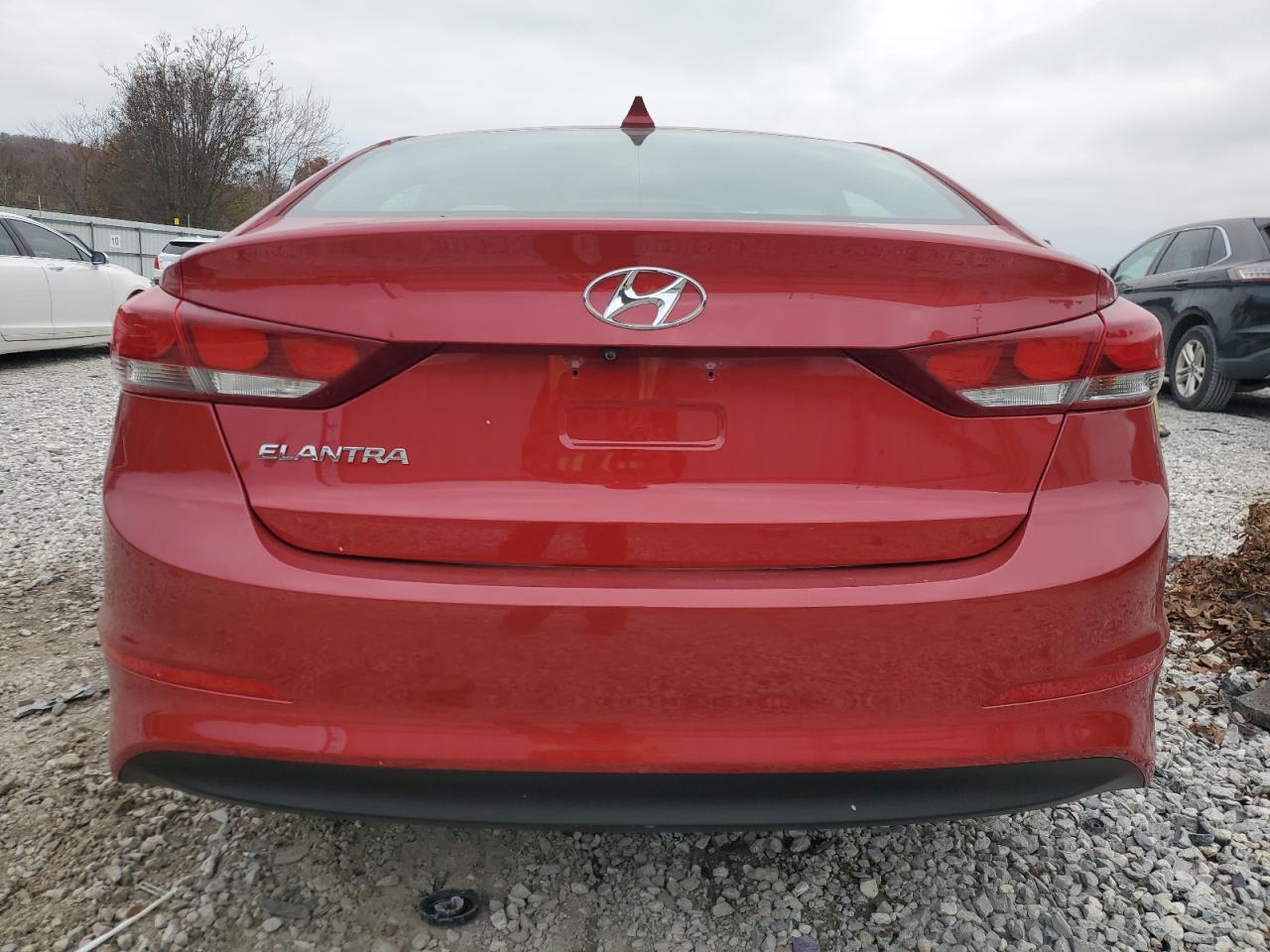 2018 Hyundai Elantra - Image 6