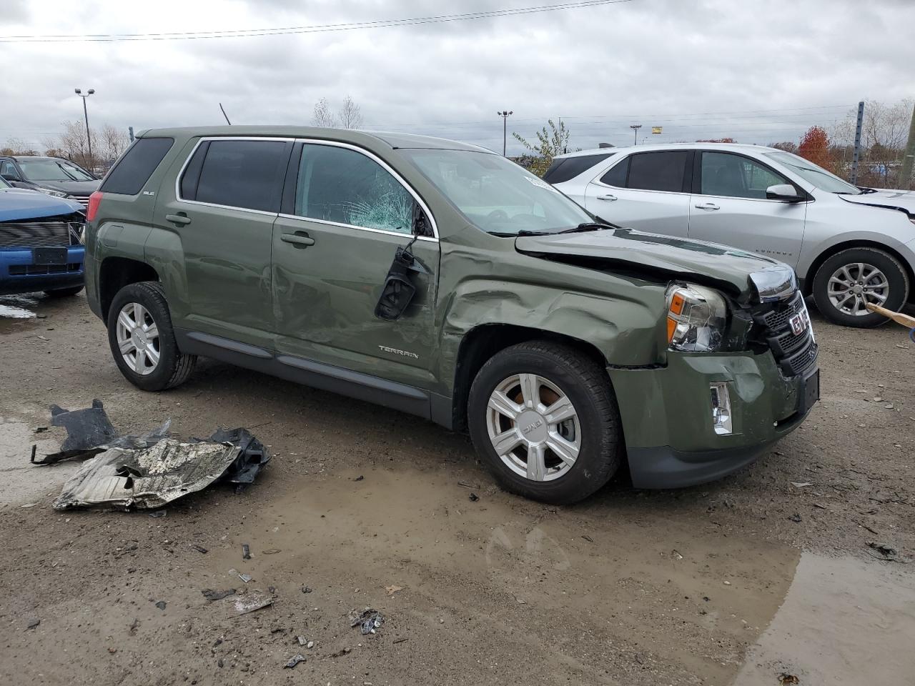 2015 GMC Terrain - Image 4