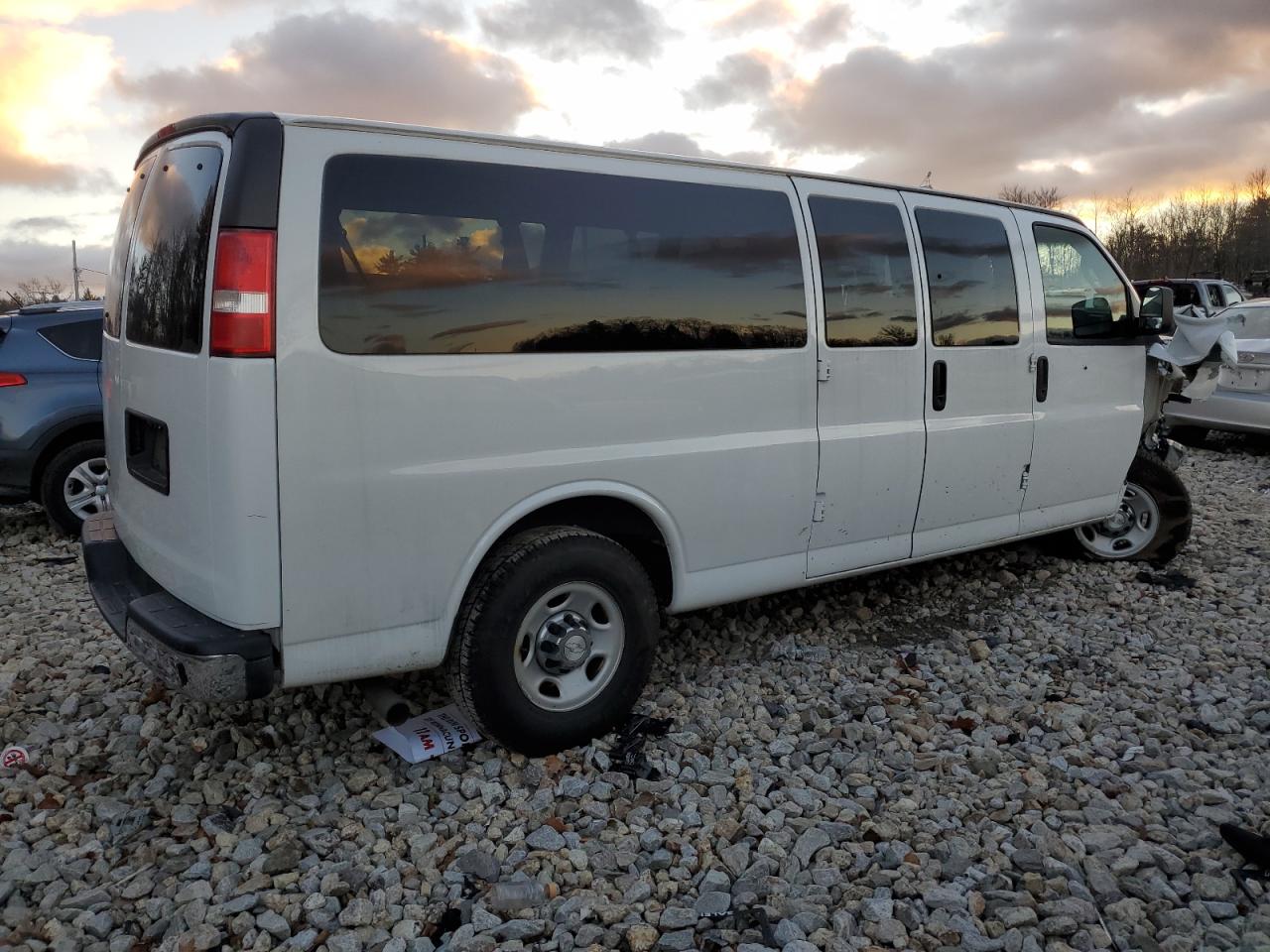 2017 Chevrolet Express - Image 3