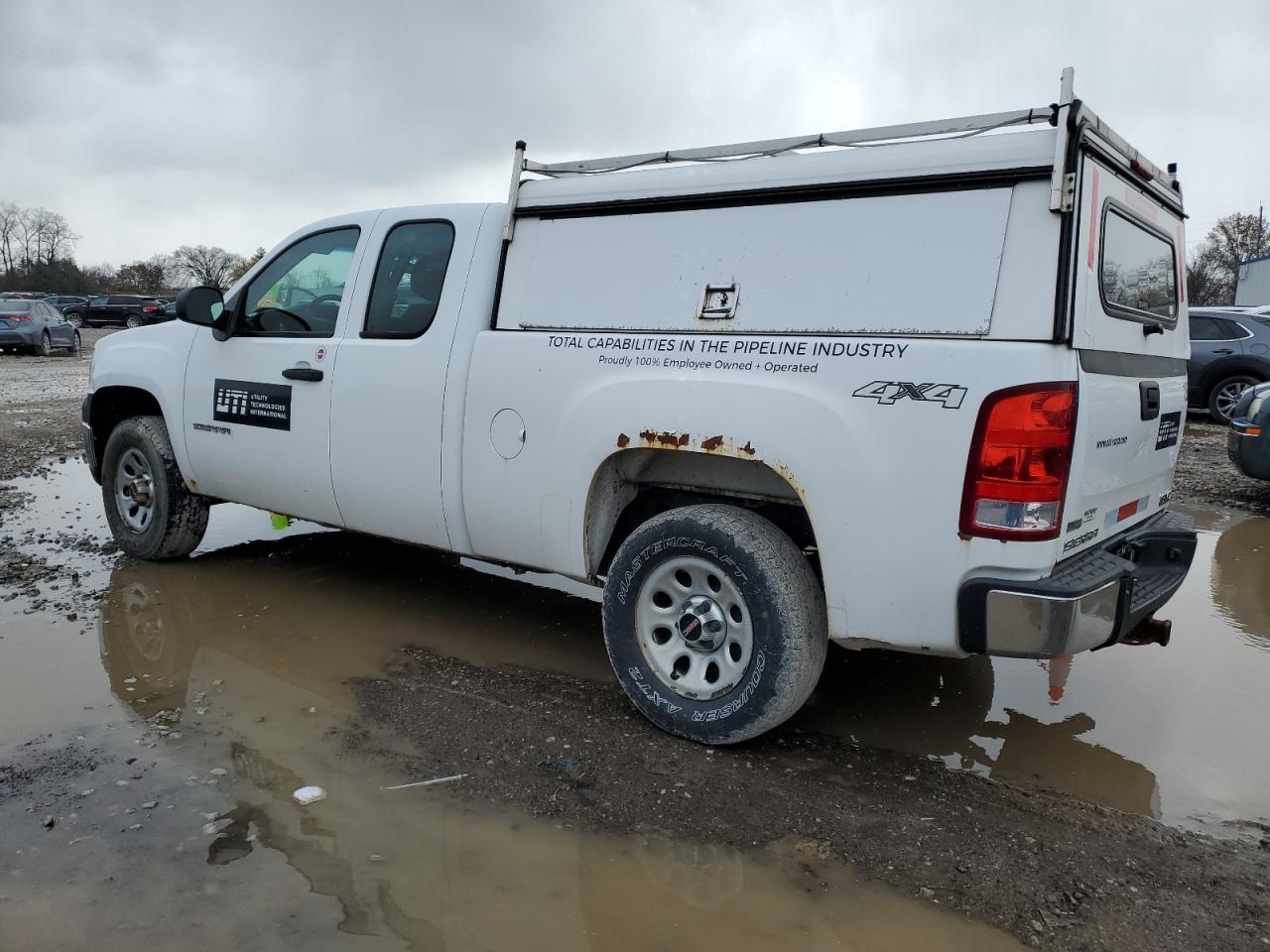 2012 GMC Sierra - Image 2