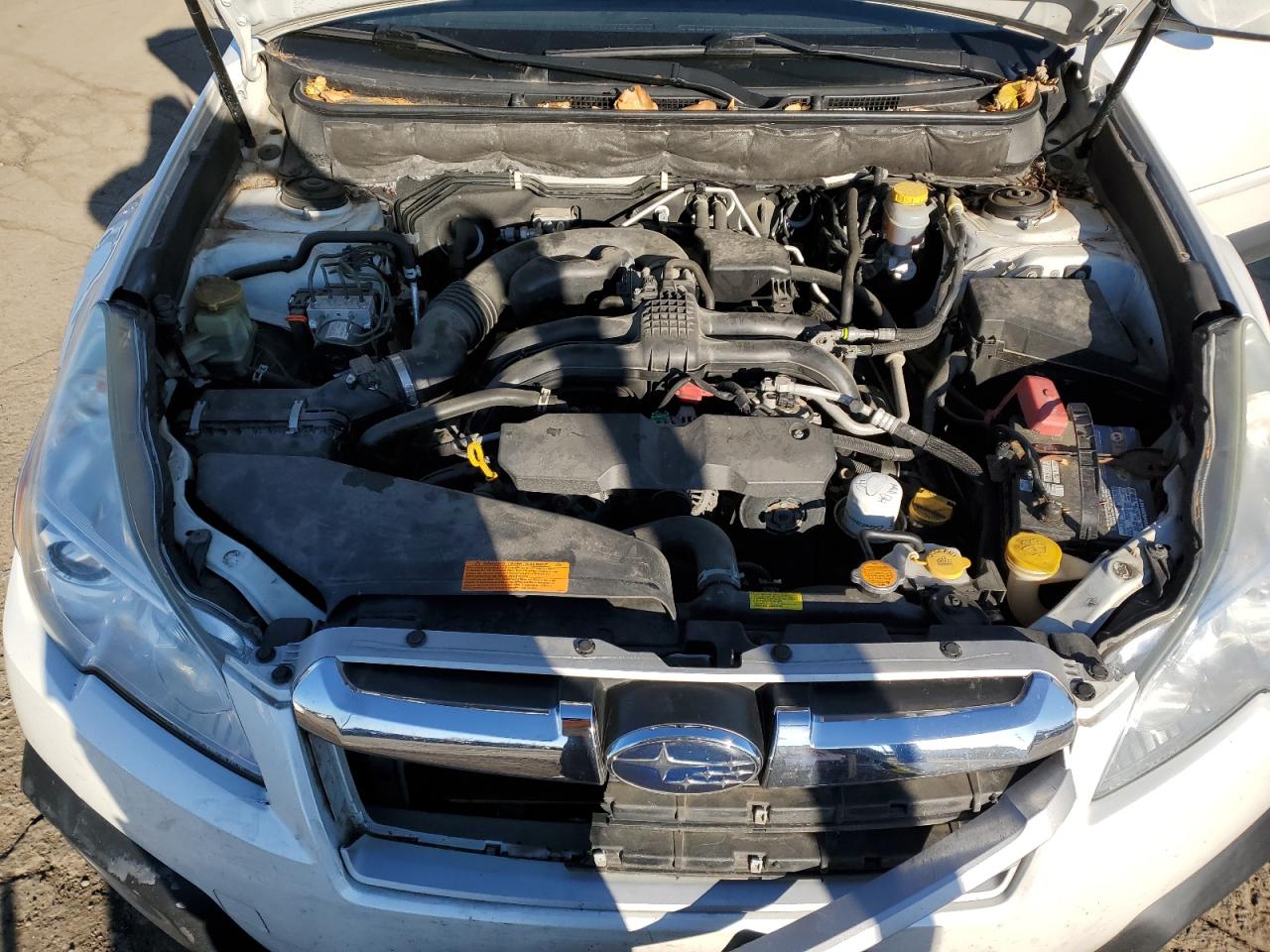 2013 Subaru Outback - Image 11