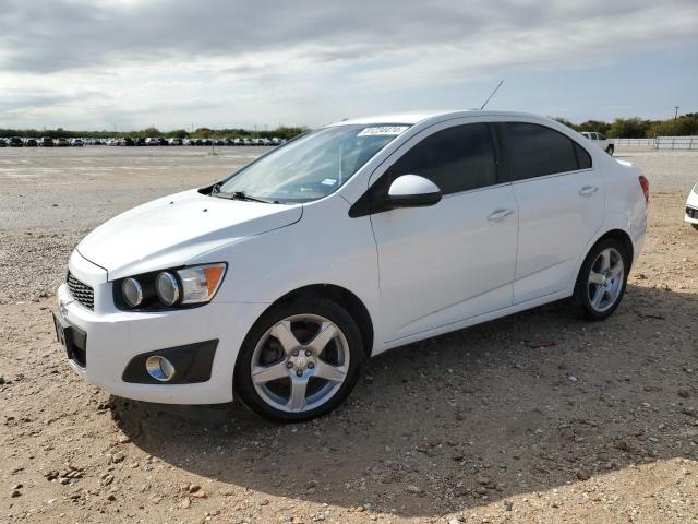 2015 Chevrolet Sonic Ltz للبيع في San Antonio، TX - Undercarriage