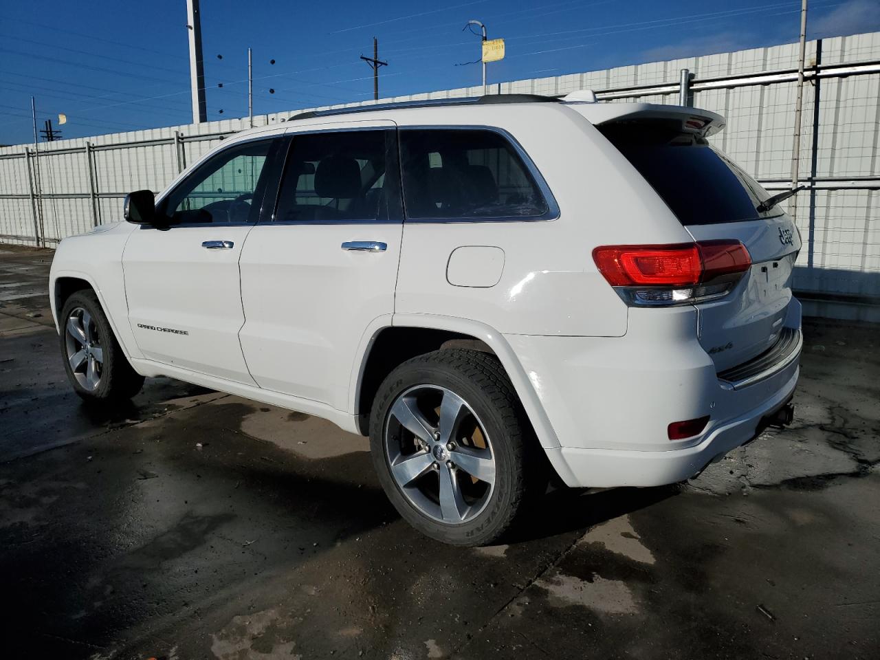 2014 Jeep Grand Cherokee - Image 2