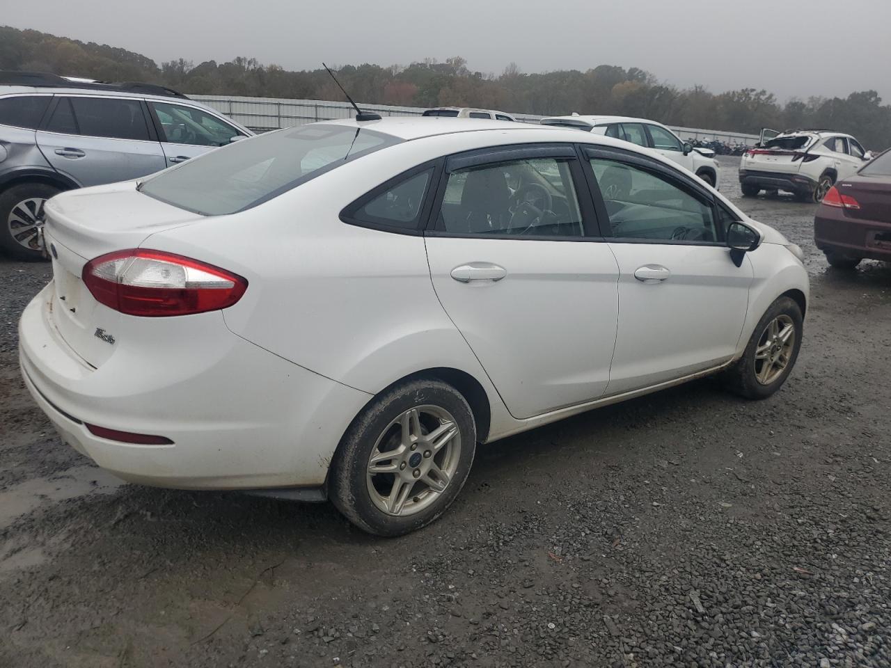2019 Ford Fiesta - Image 3