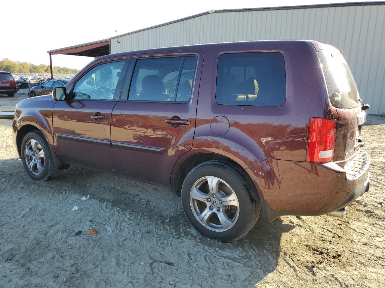 2015 Honda Pilot - Image 2