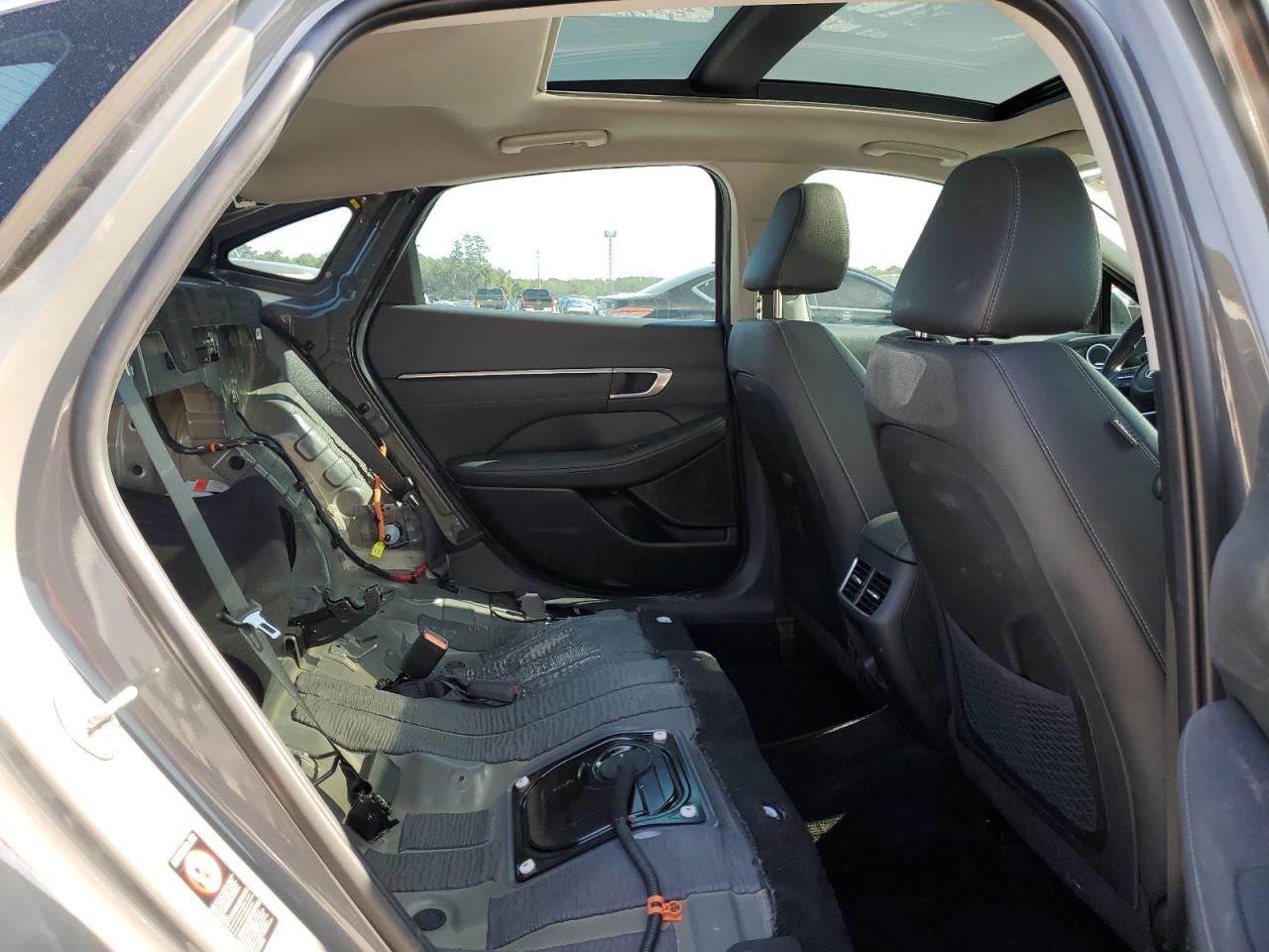 2022 Hyundai Sonata - Image 10