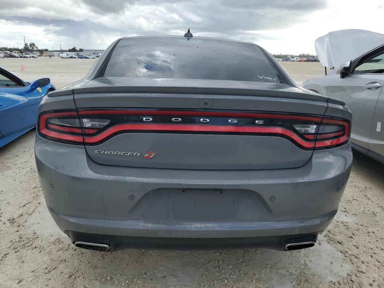 2018 Dodge Charger - Image 6