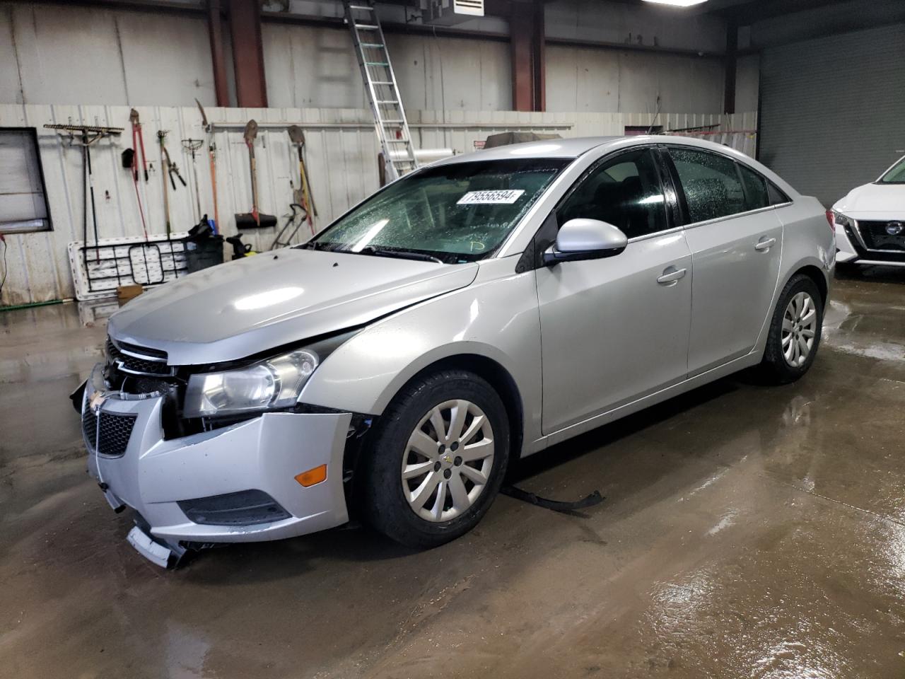 2011 Chevrolet Cruze - Image 1