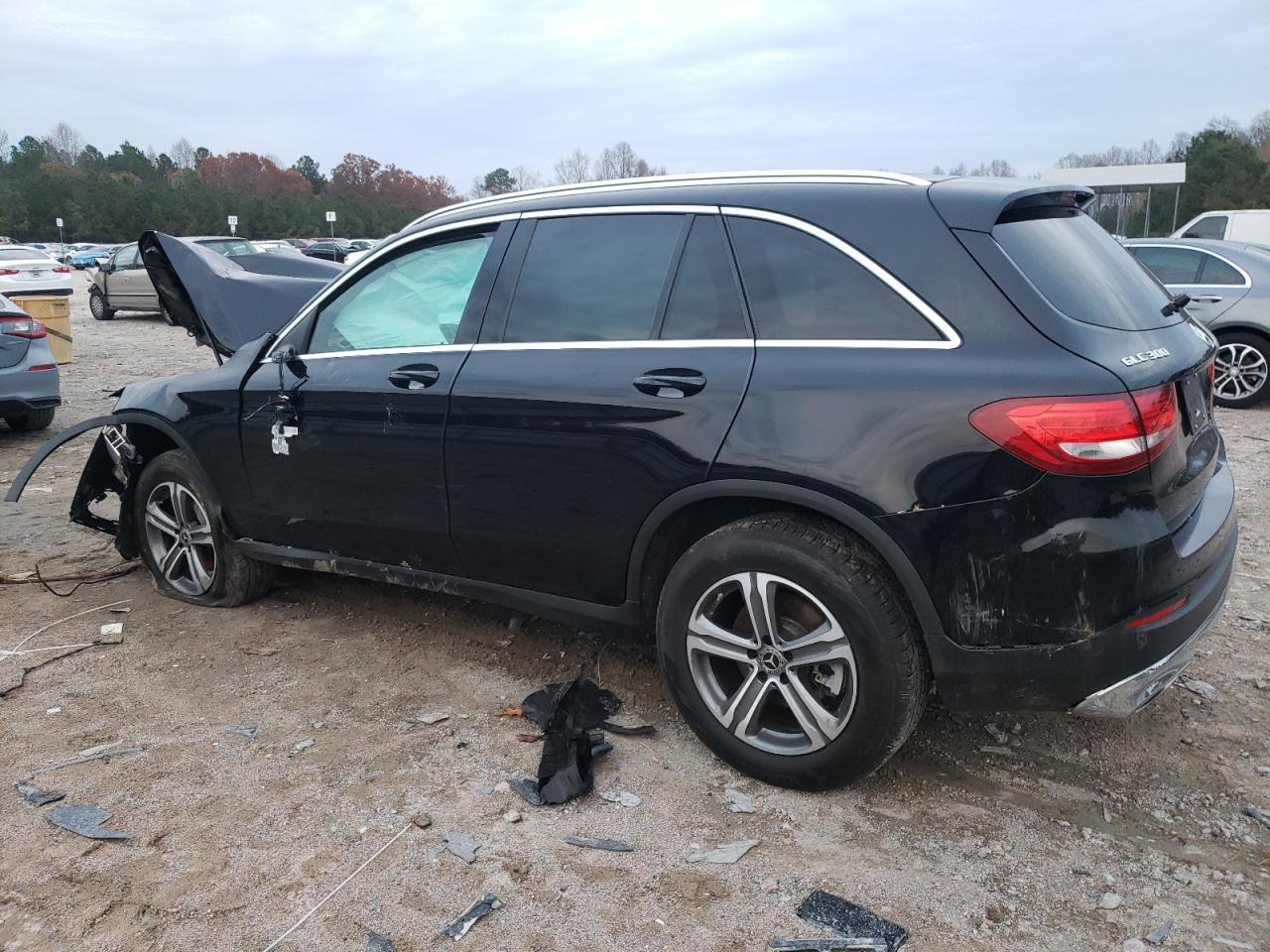 WDC0G4KB3KF544651 2019 MERCEDES-BENZ GLC - Image 2