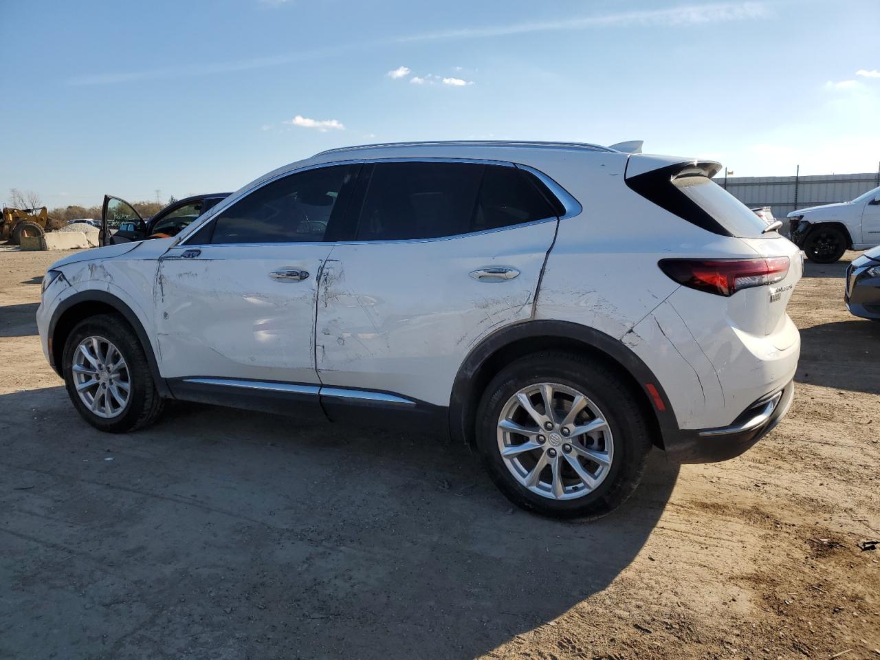 VIN LRBAZLR48MD147617 2021 BUICK ENVISION no.2