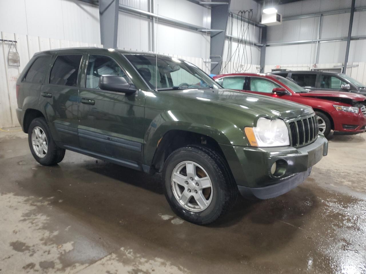 2007 Jeep Grand Cherokee - Image 4