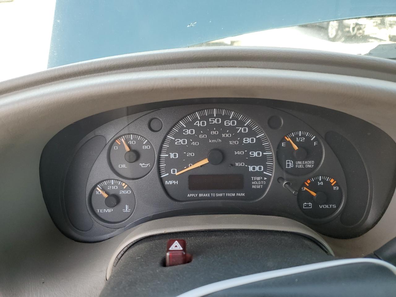 2002 Chevrolet Astro - Image 9