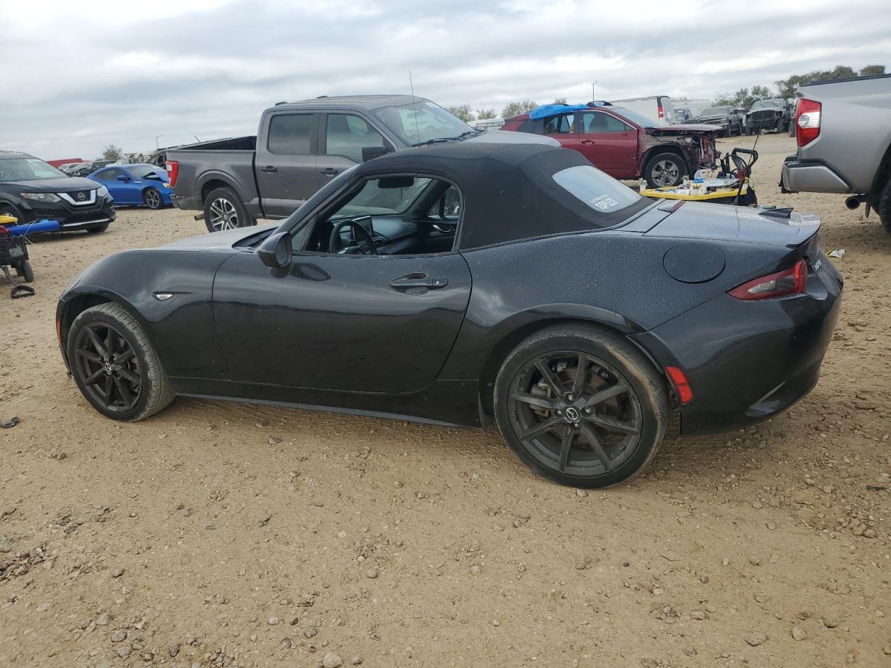 2016 Mazda MX-5 - Image 2