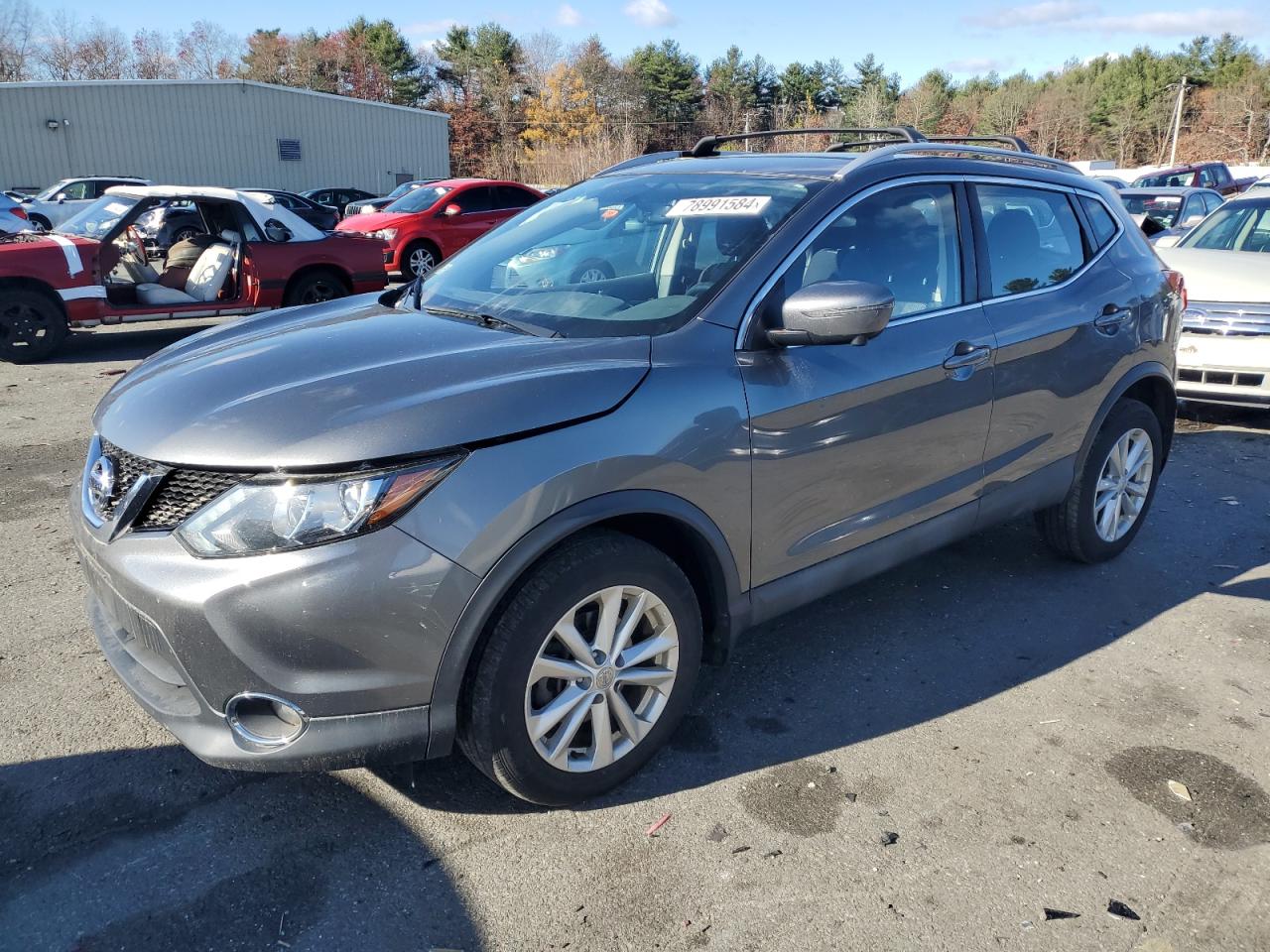 2018 Nissan Rogue - Image 1
