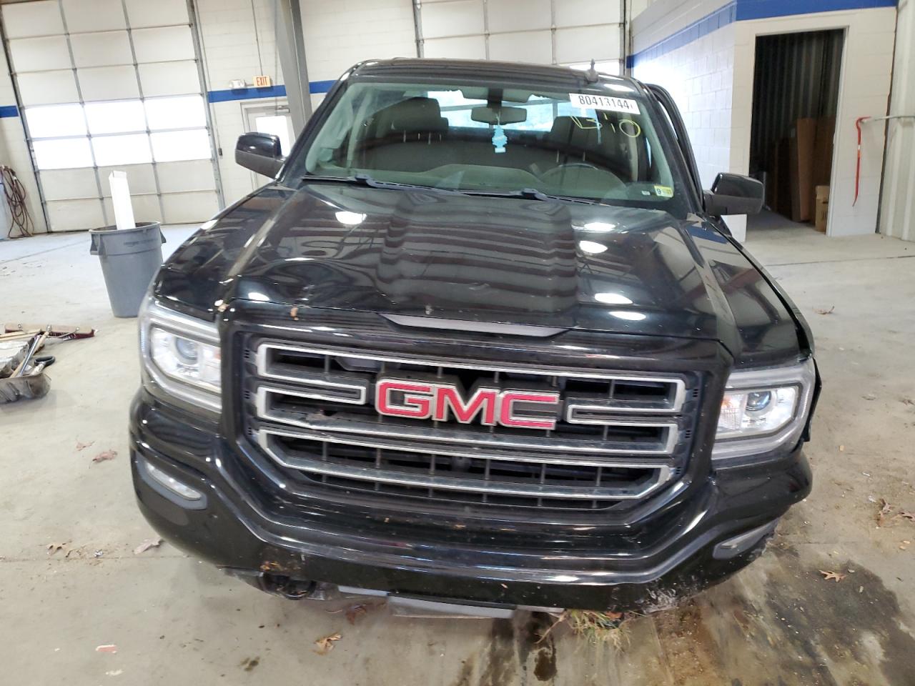 2017 GMC Sierra - Image 5