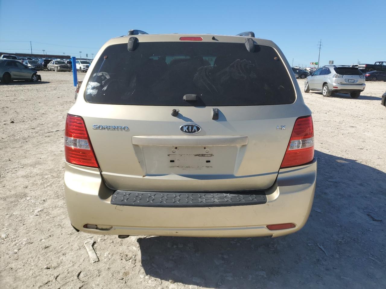 2009 Kia Sorento Lx VIN: KNDJD735295895838 Lot: 81501264