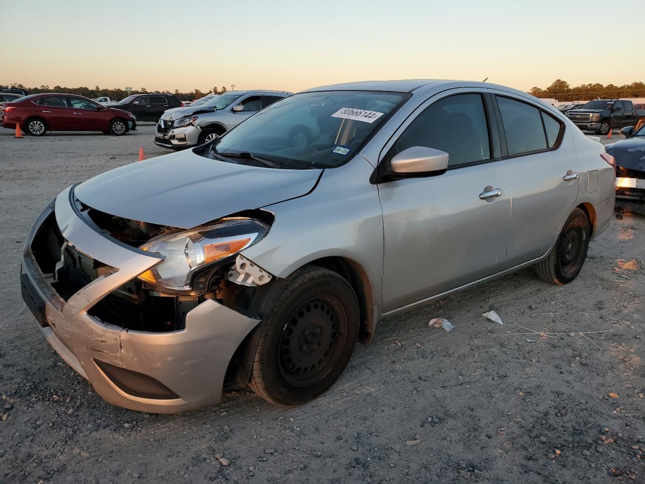 VIN 3N1CN7APXFL825853 2015 NISSAN VERSA no.1