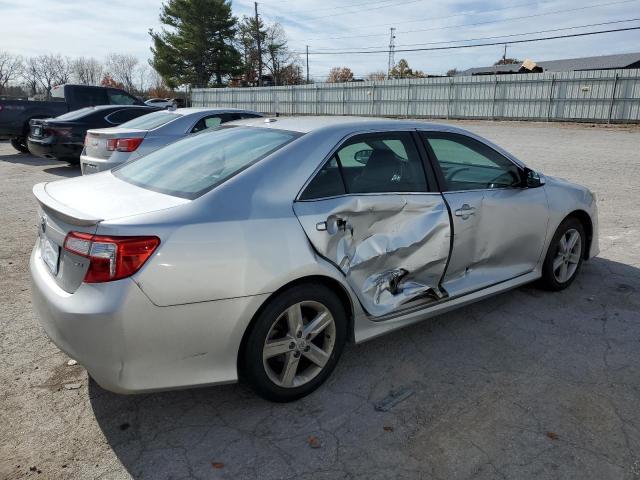  TOYOTA CAMRY 2012 Сріблястий