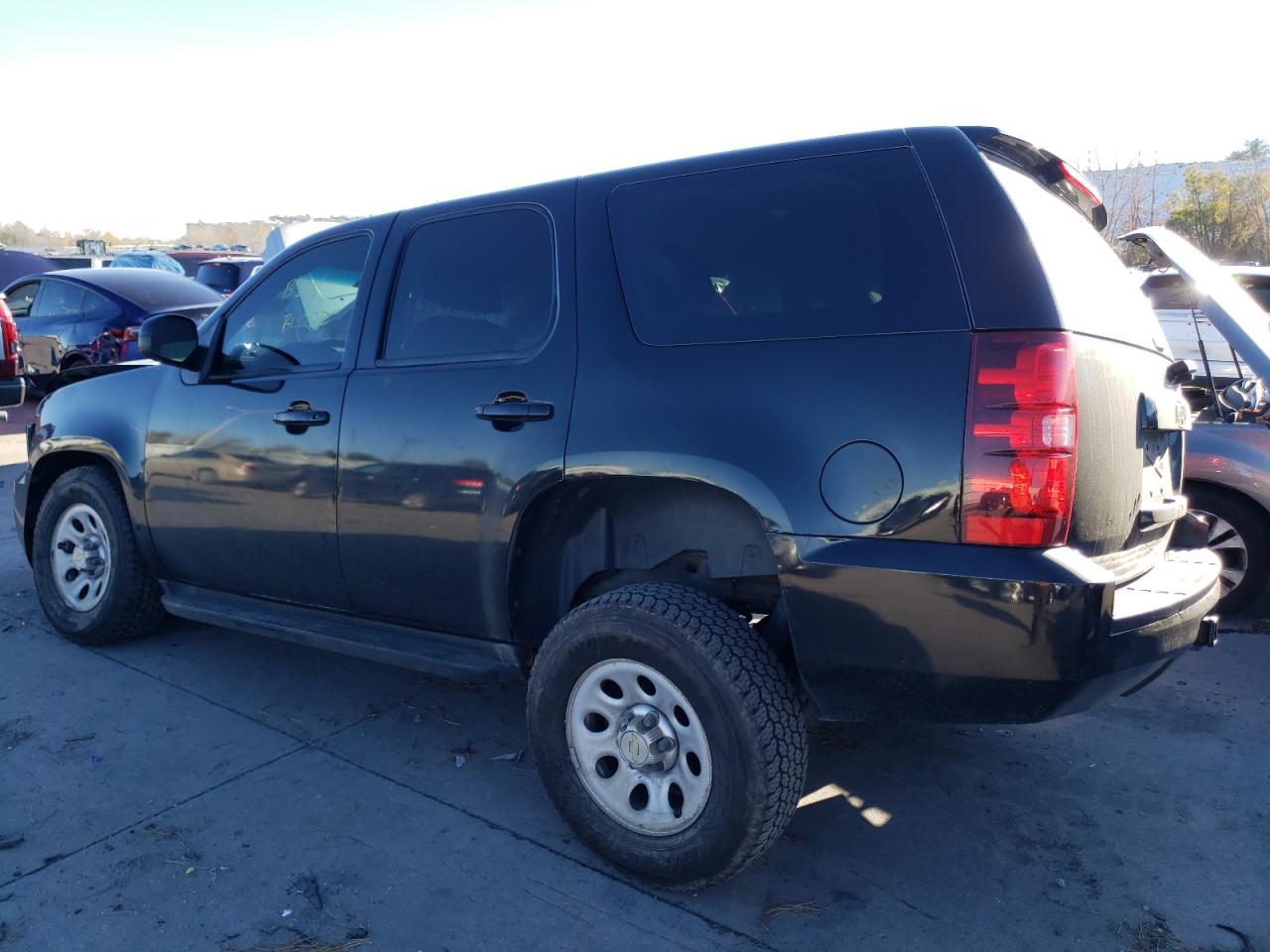 2013 Chevrolet Tahoe - Image 2