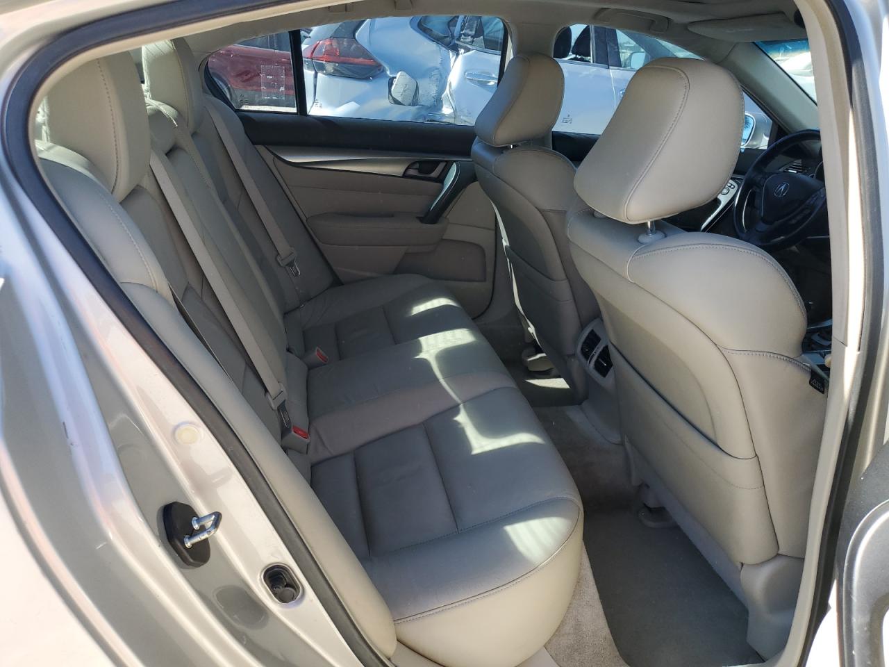 2009 Acura TL - Image 10
