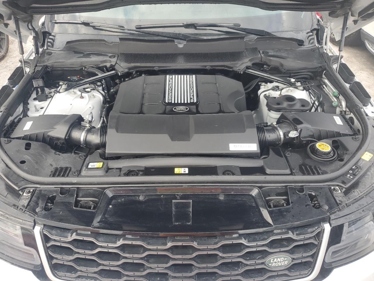 2022 Land Rover Range Rover - Image 12