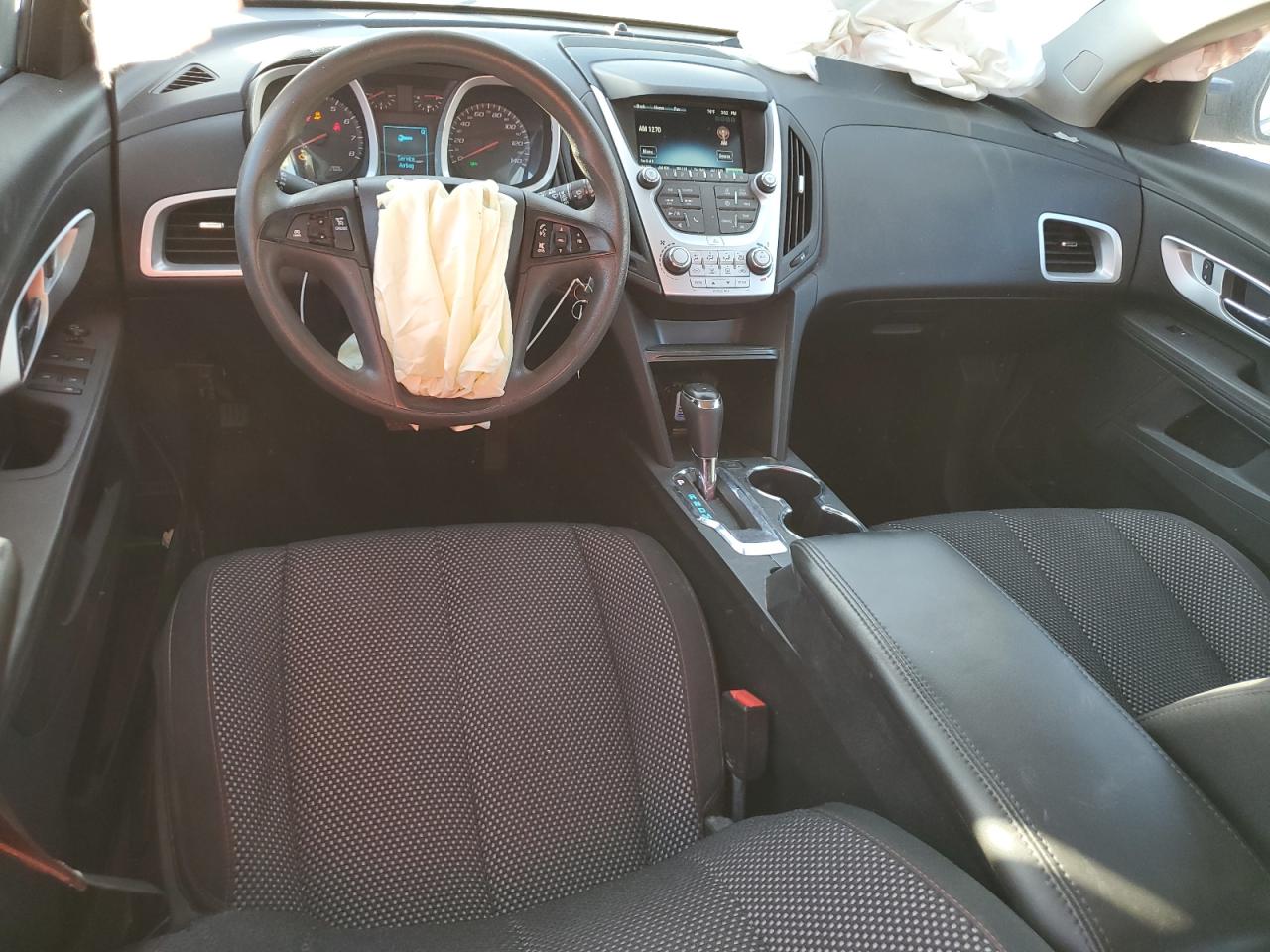2017 Chevrolet Equinox - Image 8