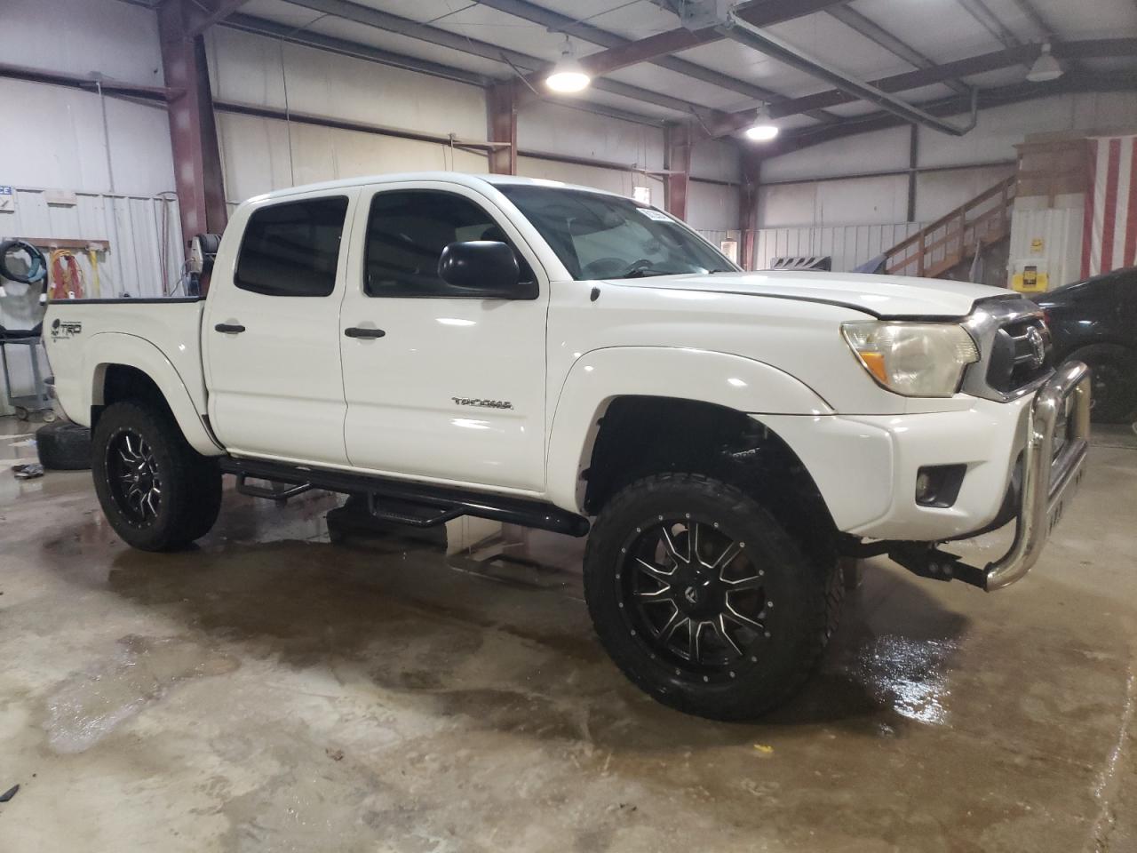 2012 Toyota Tacoma - Image 4
