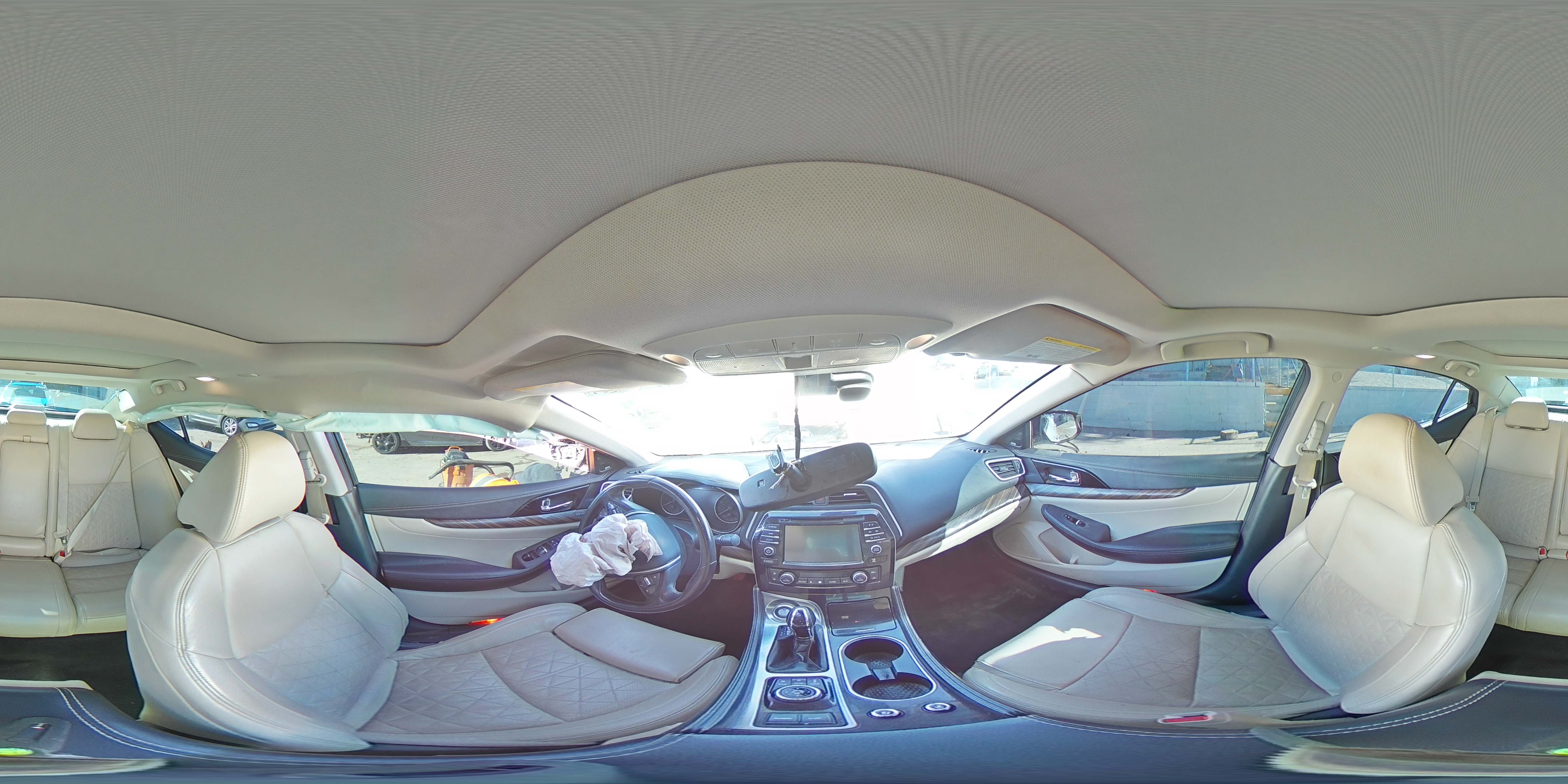 2017 Nissan Maxima - Image 15