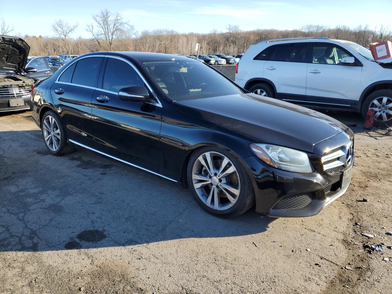 VIN 55SWF4JBXFU076057 2015 MERCEDES-BENZ C-CLASS no.4