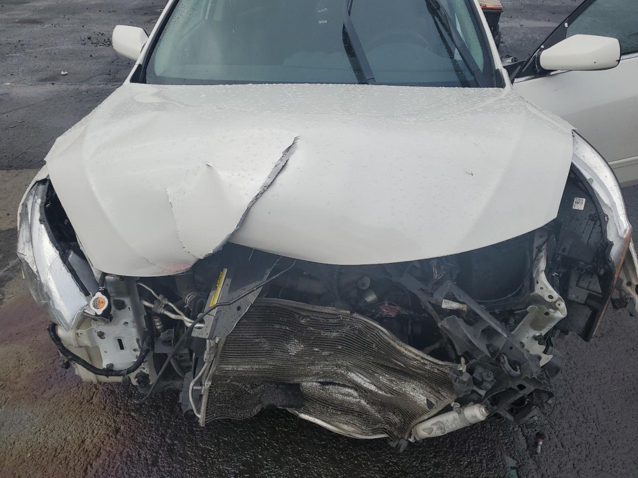 2012 Nissan Altima - Image 11