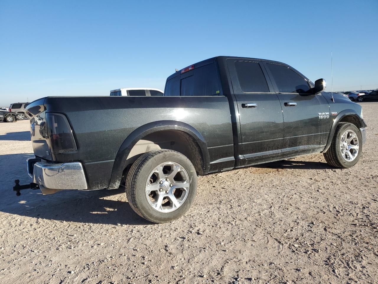 2017 RAM 1500 - Image 3