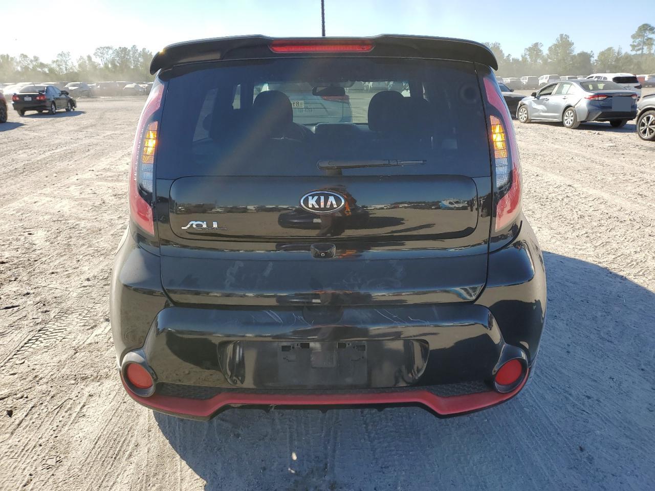 2015 Kia Soul + VIN: KNDJP3A52F7161168 Lot: 81058504