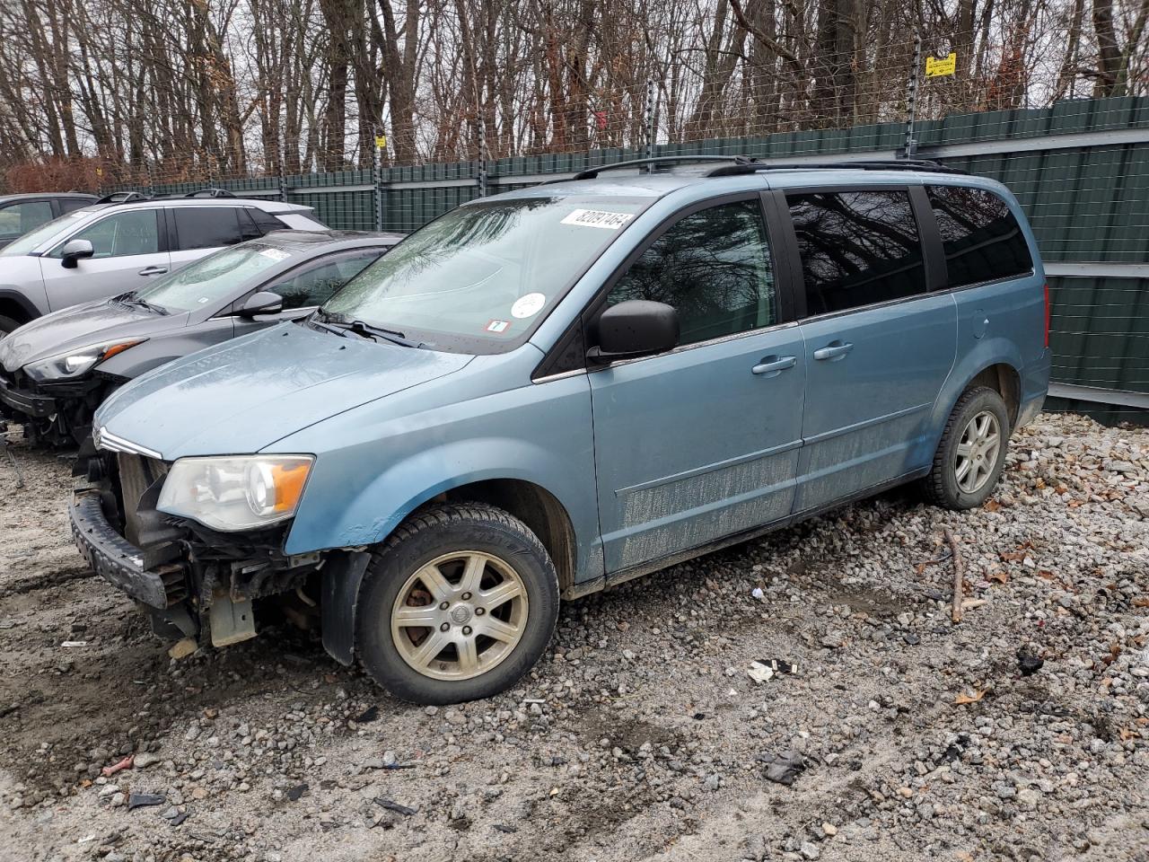 2010 Chrysler Town & Country - Image 1