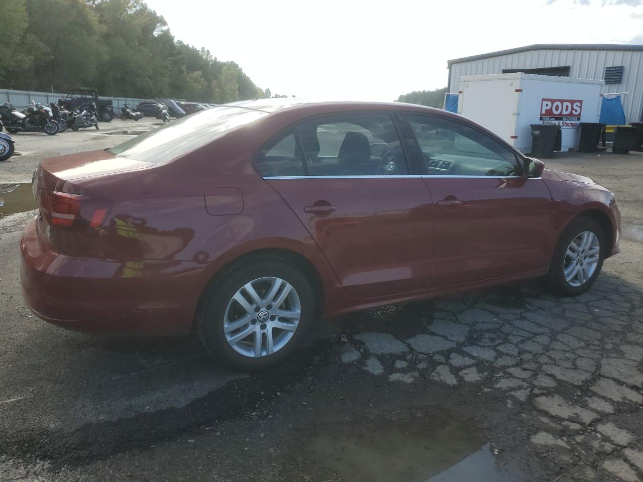 2017 Volkswagen Jetta - Image 3