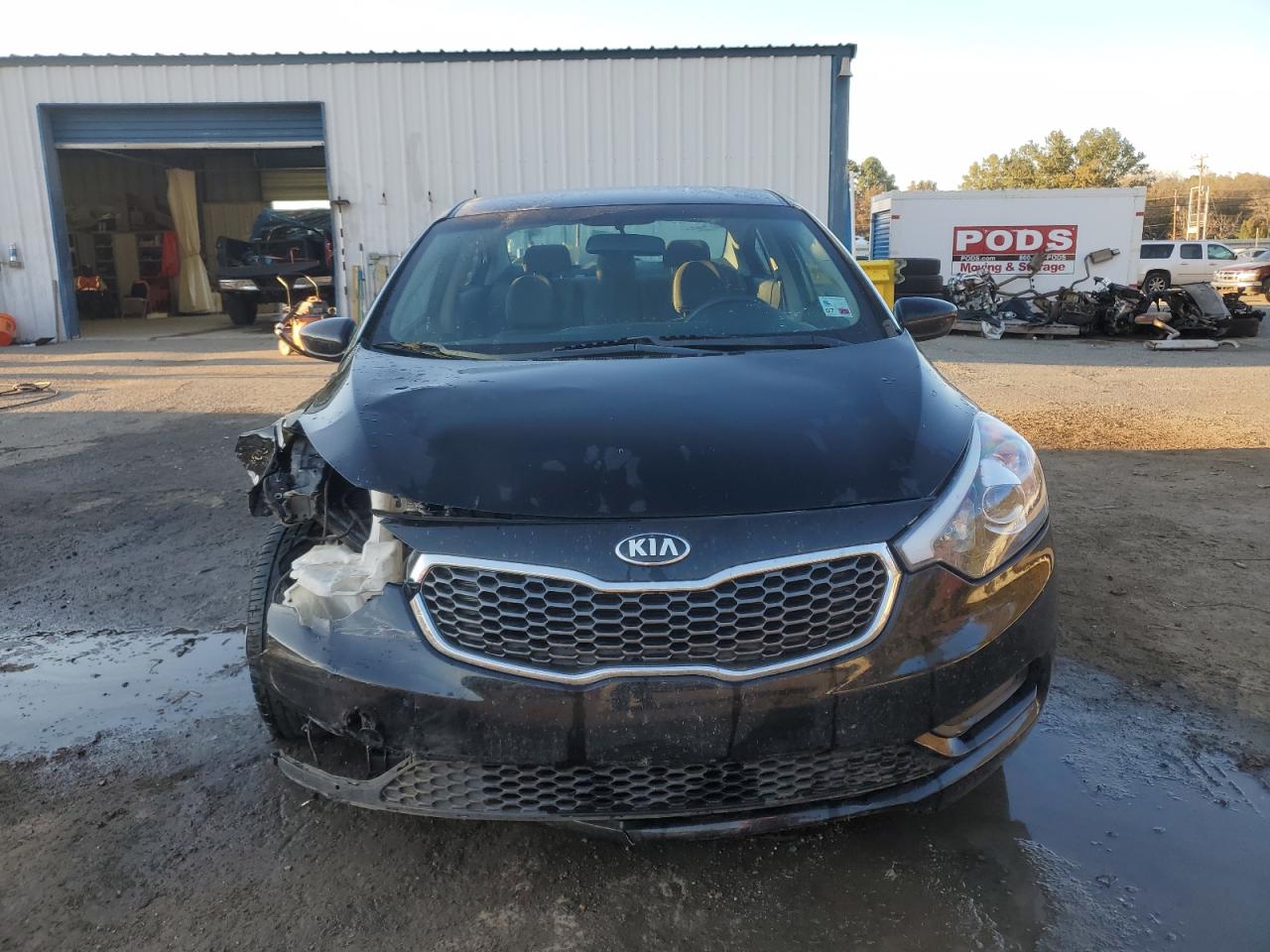 2016 Kia Forte - Image 5