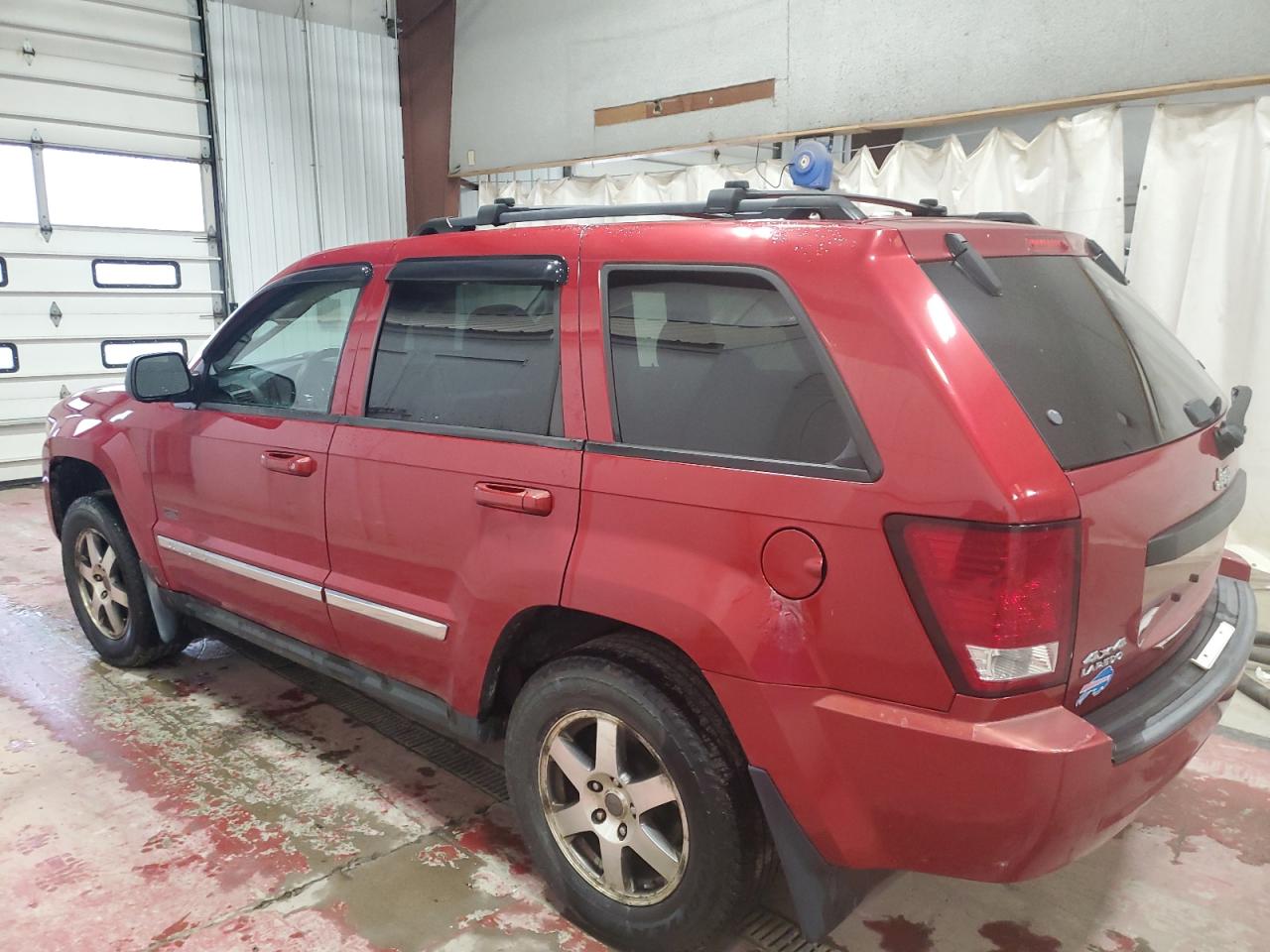 2009 Jeep Grand Cherokee - Image 2