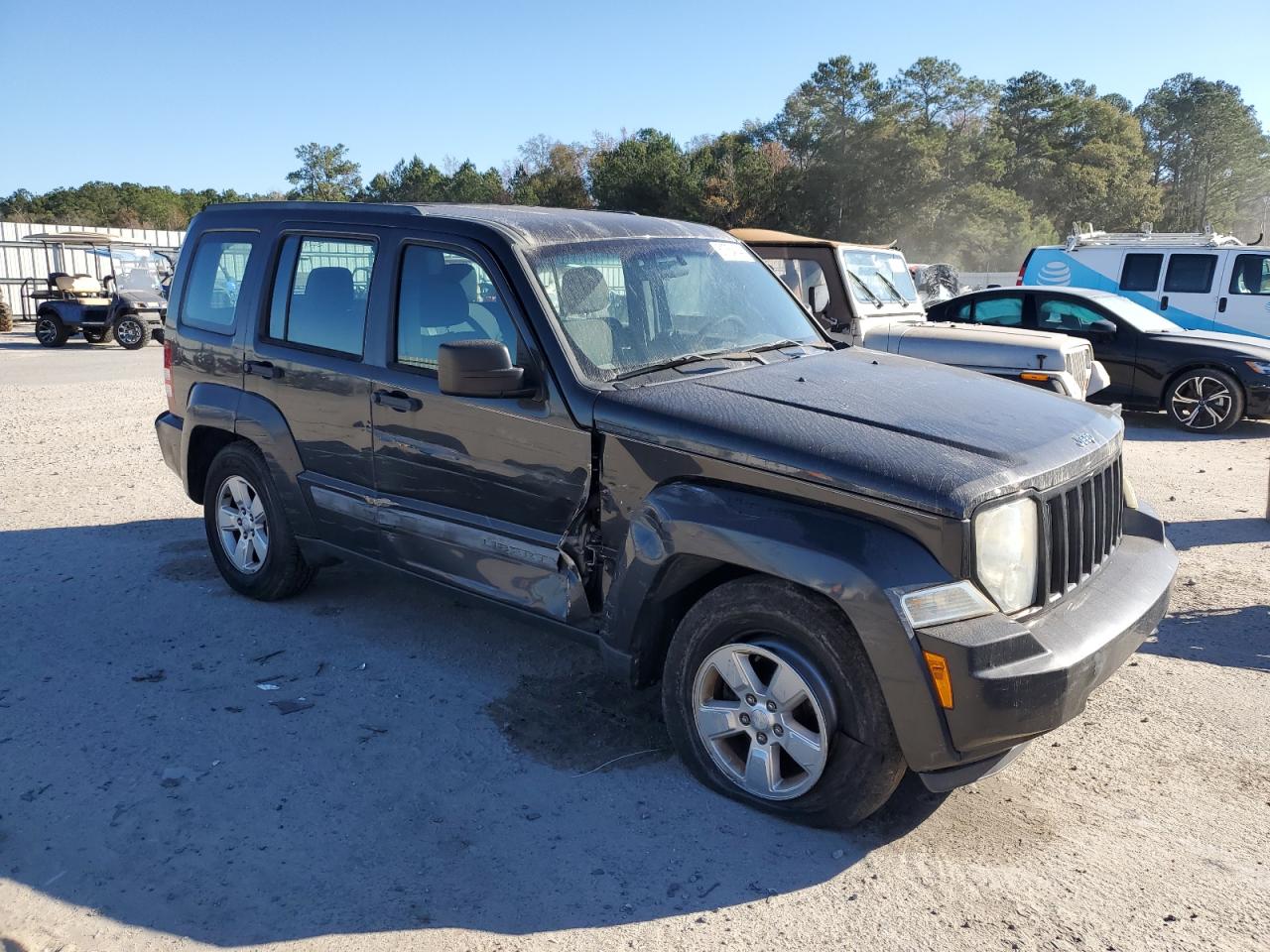 2010 Jeep Liberty (North America) - Image 4