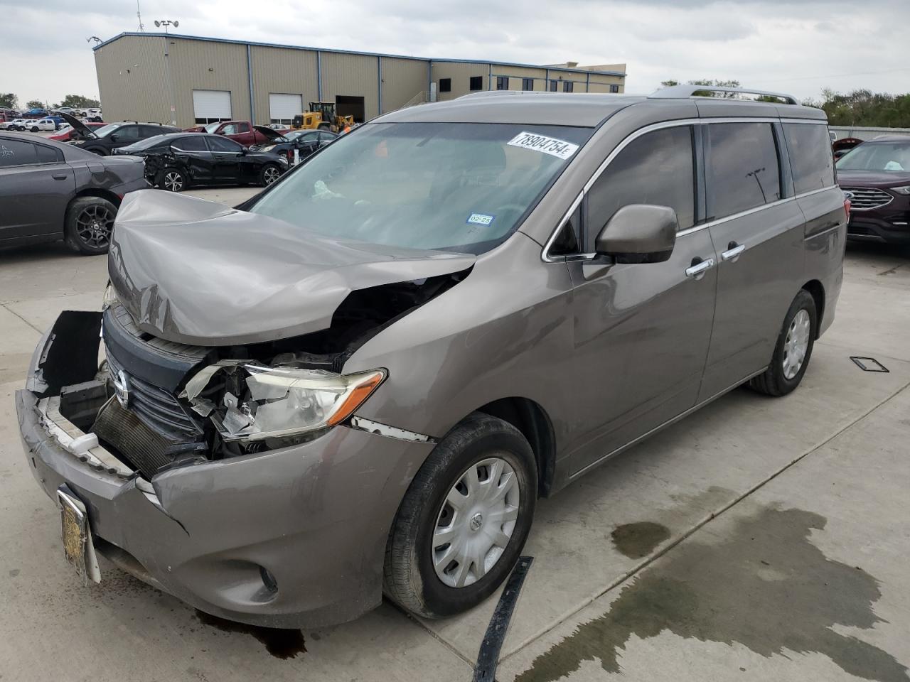 2014 Nissan Quest - Image 1