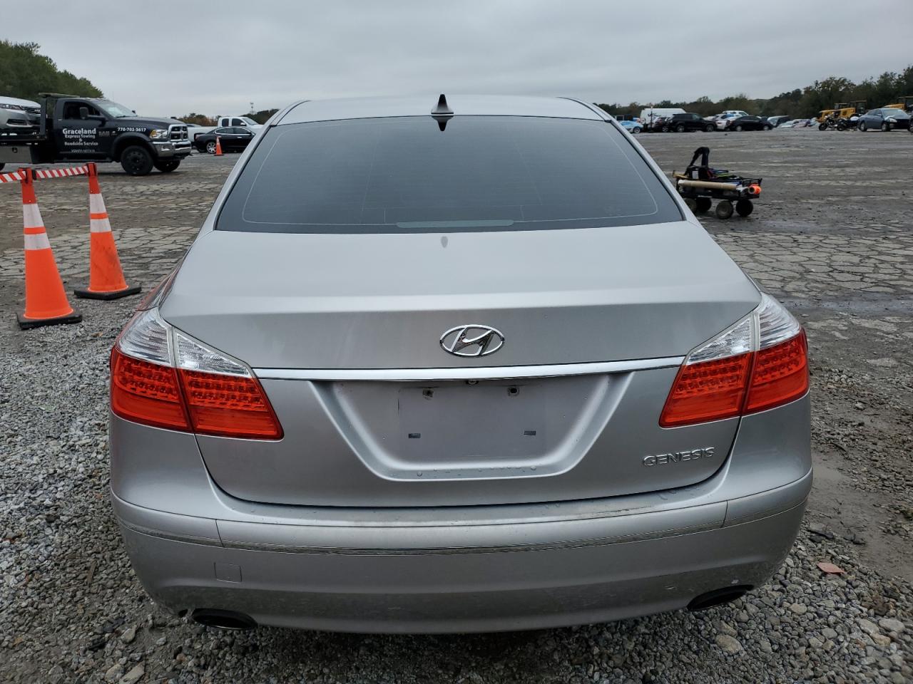 2011 Hyundai Genesis 3.8L VIN: KMHGC4DE2BU134020 Lot: 80764774