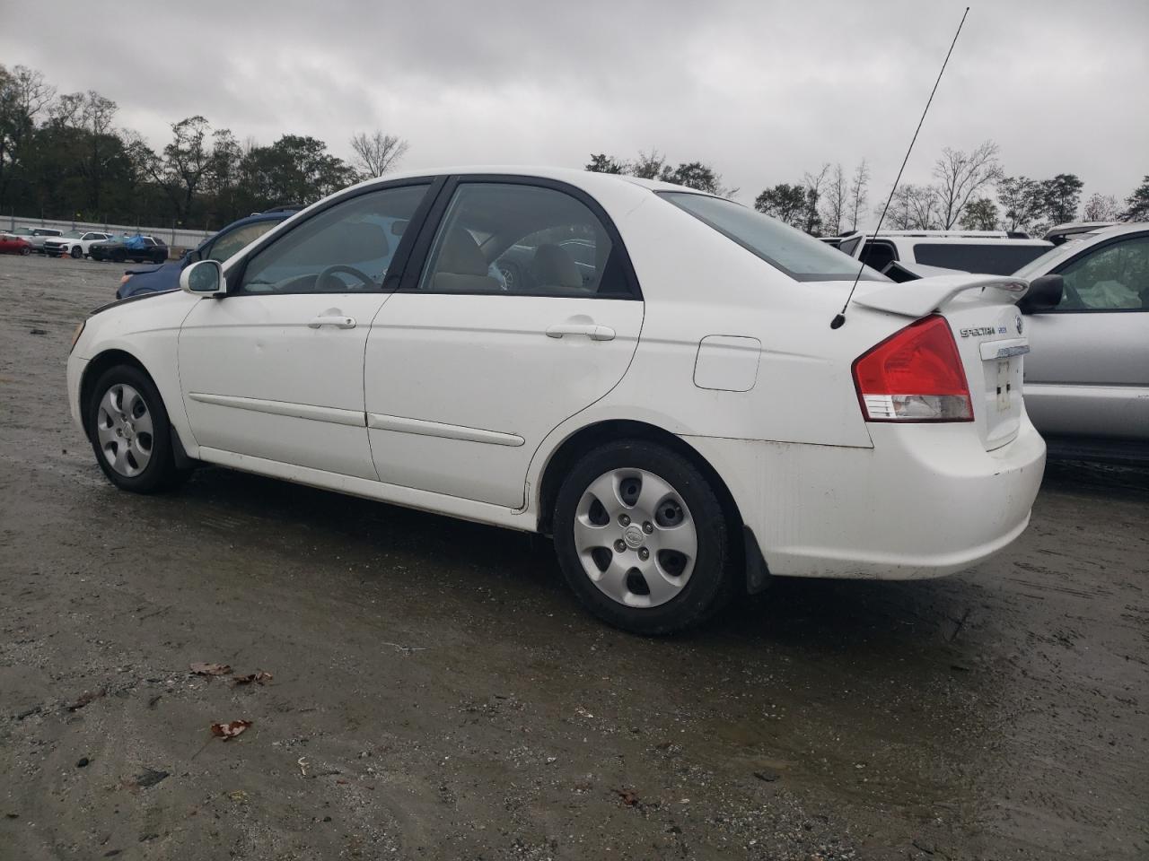 2008 Kia Spectra - Image 2