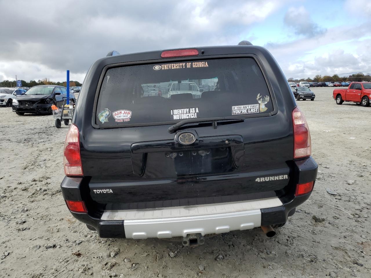 2004 Toyota 4Runner - Image 6