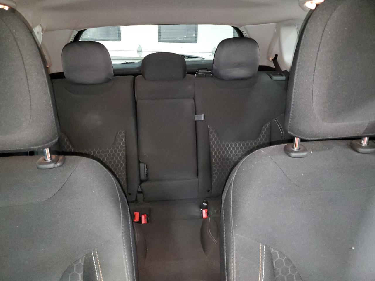 2020 Jeep Compass - Image 10