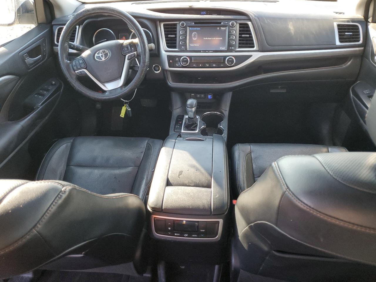 2017 Toyota Highlander - Image 8