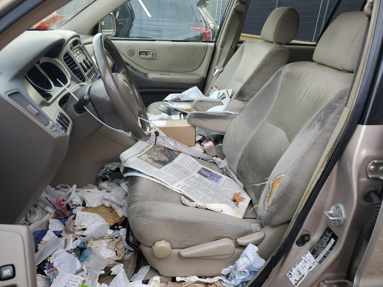 2004 Toyota Highlander - Image 7