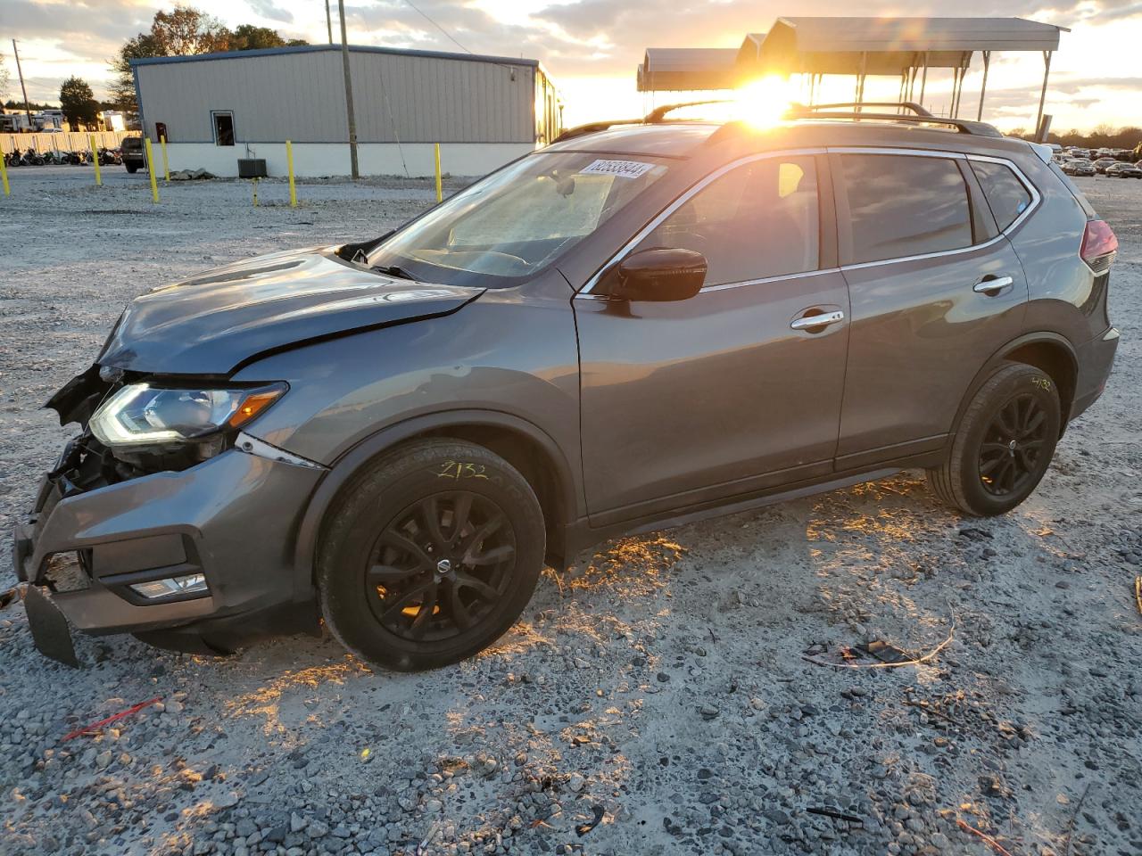 2018 Nissan Rogue - Image 1