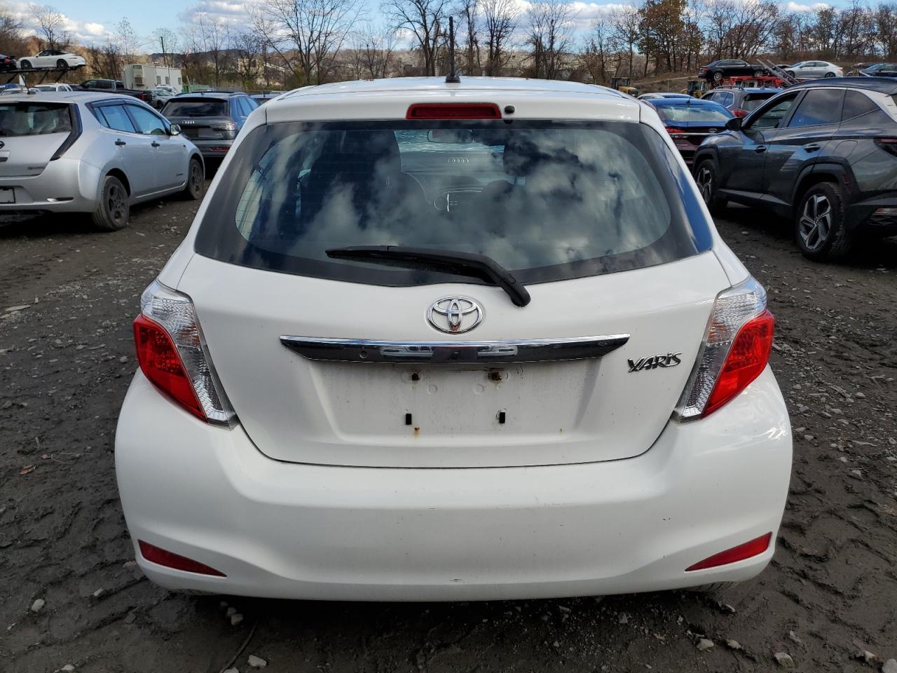 2014 Toyota Yaris VIN: VNKJTUD39EA008100 Lot: 80110764