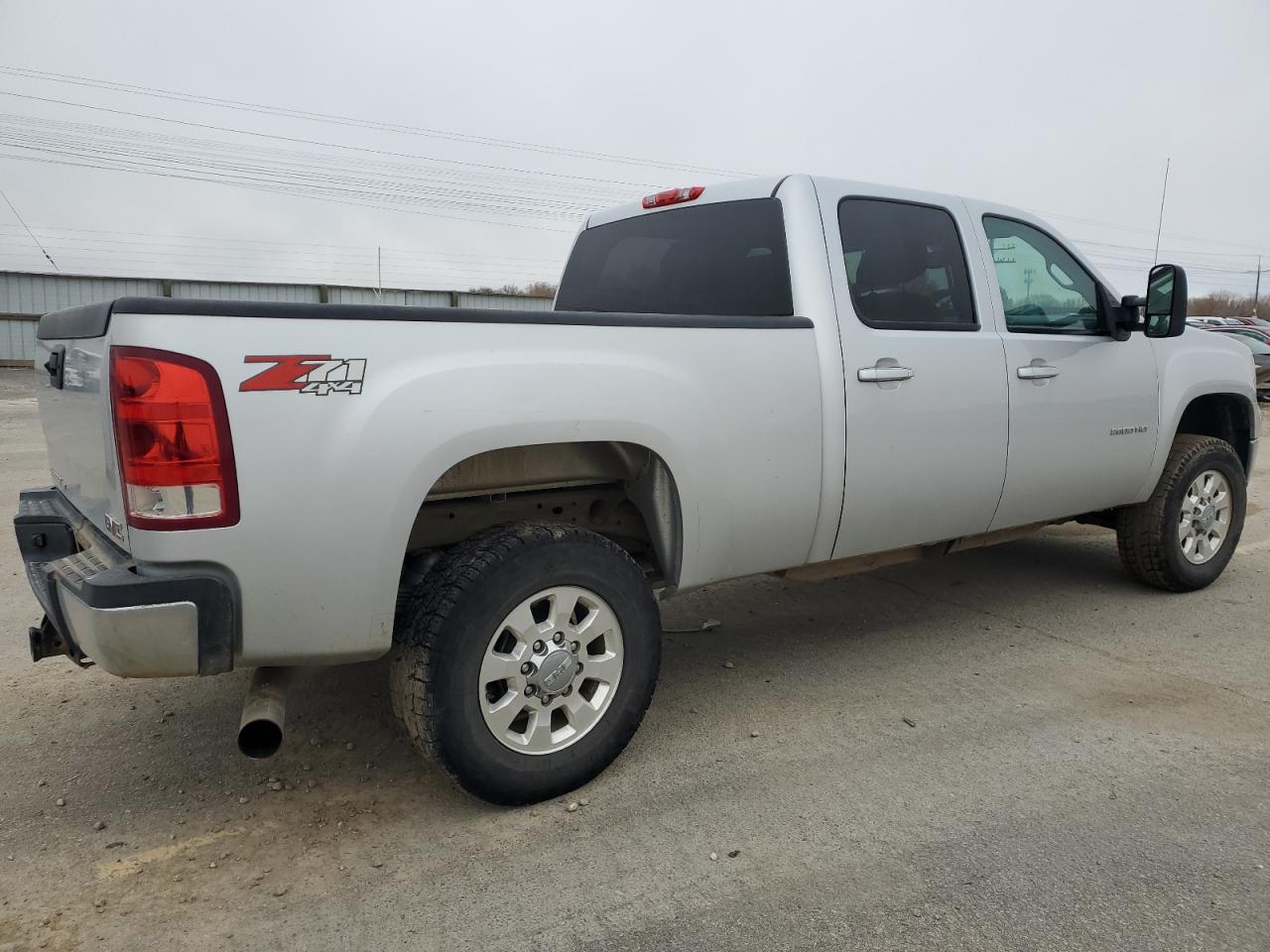 2014 GMC Sierra - Image 3