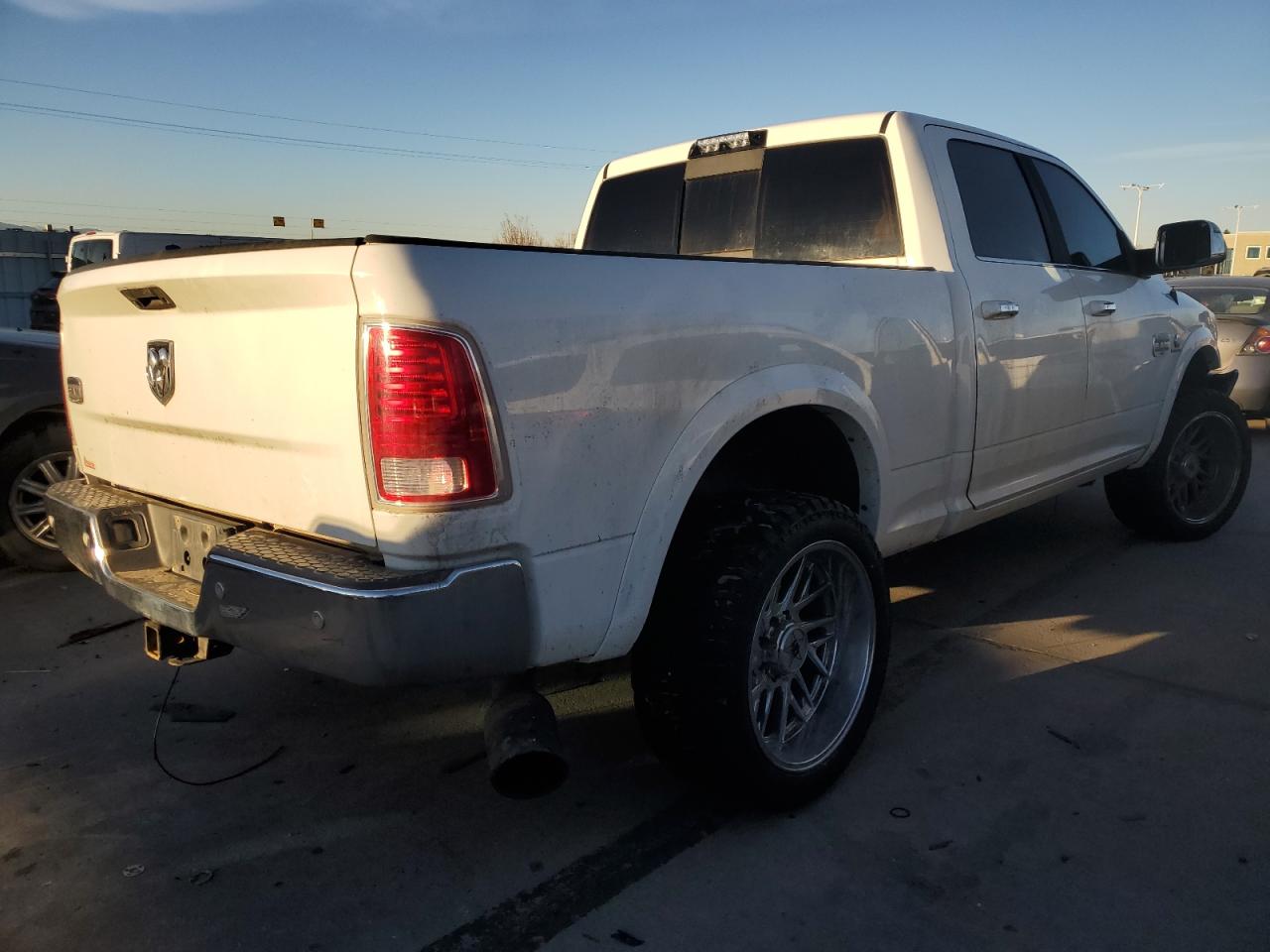 2017 RAM 2500 - Image 3