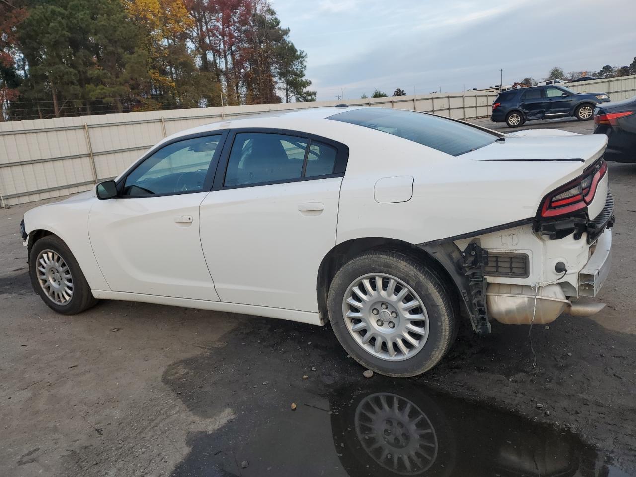 VIN 2C3CDXKG5NH209679 2022 DODGE CHARGER no.2